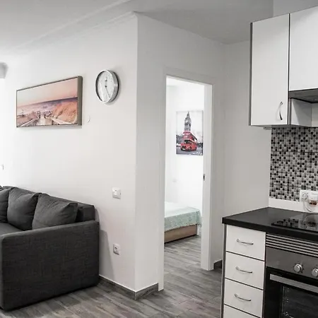 Apartamento En Playa Martiánez Puerto de la Cruz (Tenerife)